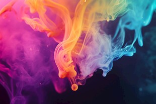 彩色墨水在水中舞动