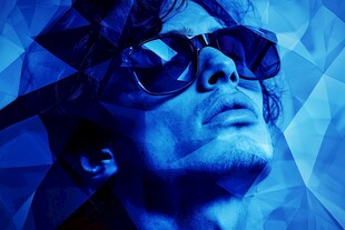 蓝调酷炫墨镜男士肖像