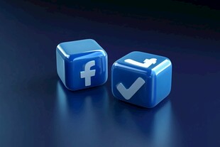 蓝色社交图标立方体