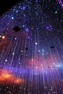 梦幻星空沉浸式艺术场景