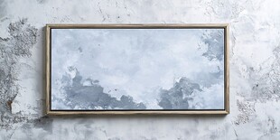 简约挂画装点灰白墙面