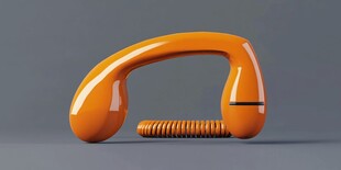 橙色复古电话听筒模型