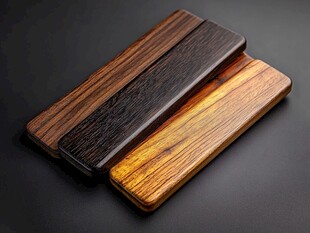 精美木质长条物件展示