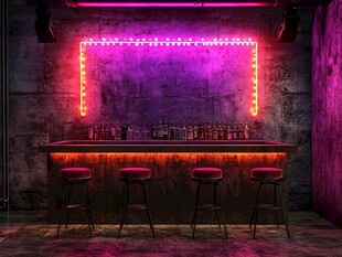 霓虹灯下的酷炫酒吧场景