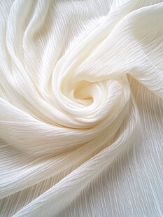 白色褶皱布料纹理特写