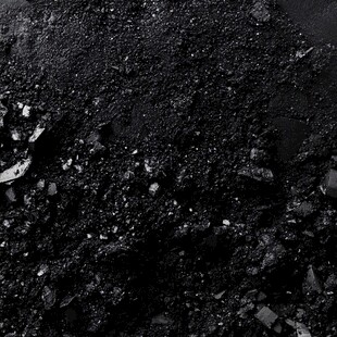 黑色煤块特写画面