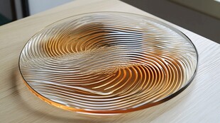 波纹玻璃盘 独特优雅设计