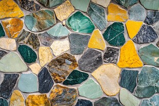 多彩碎拼石墙面纹理