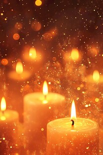 闪烁烛光营造温馨氛围