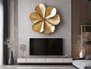 金色花朵墙饰装点现代客厅