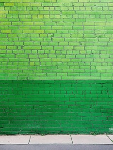渐变绿色砖墙背景画面