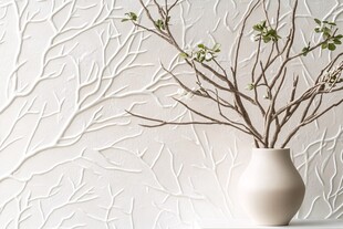 简约白墙花瓶绿植装饰图
