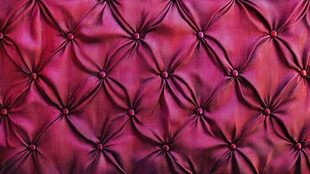 紫红色褶皱皮革纹理图案