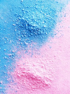 蓝粉双色粉末的绚丽画面