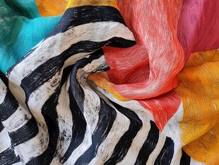 多彩条纹织物纹理特写