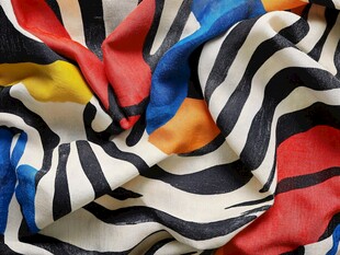 多彩条纹纹理的柔软织物