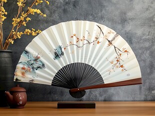中式花鸟折扇 雅致古韵
