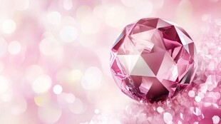 梦幻粉钻闪耀迷人光芒