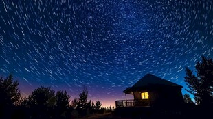 星空下的小屋