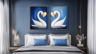 浪漫天鹅挂画装饰温馨卧室