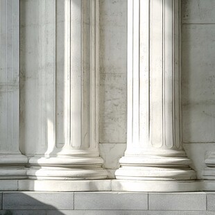 古典大理石柱的光影之美