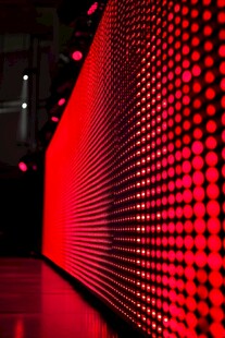 红色点阵LED屏幕特写