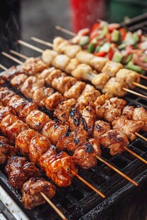 美味烤肉串 诱人烟火气