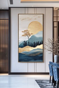 中式客厅中的山水艺术挂画