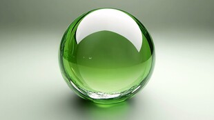 翠绿晶莹玻璃球