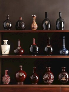 中式精美酒瓶陈列展示