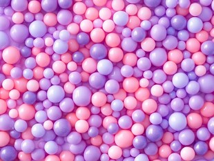 梦幻粉紫彩色球背景图