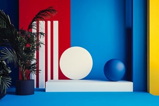 多彩空间中的几何与绿植