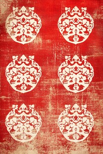 复古红底白色花纹图案