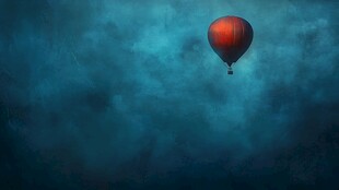 蓝空之上的红色热气球