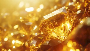璀璨黄钻闪耀迷人光芒