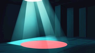 聚光灯下的神秘舞台空间