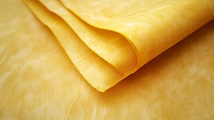 金黄豆腐皮特写