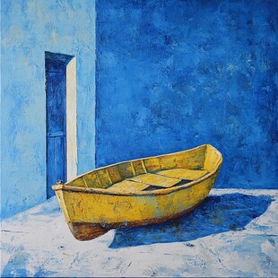 蓝色墙边的黄色小船