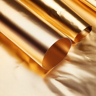 金色金属箔卷特写