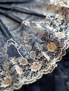 精美蕾丝花边细节展示