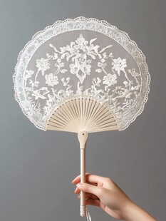 精致蕾丝刺绣中式团扇