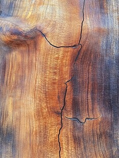 木纹裂痕特写