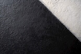 黑白墙面纹理对比图