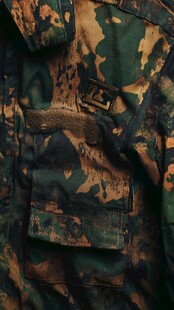 迷彩军装细节特写