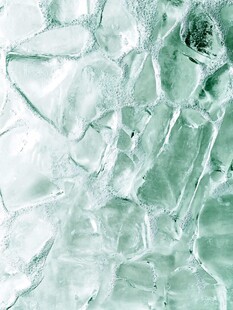 晶莹剔透的碎冰纹理