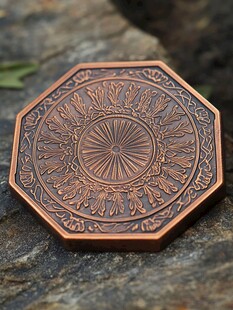 八边形铜质精美雕花物件