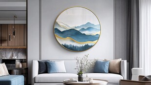圆形山水挂画装饰现代客厅