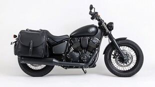 经典黑色复古摩托车