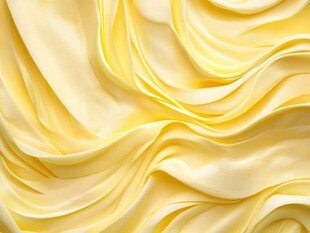 淡黄色丝绸的柔美褶皱