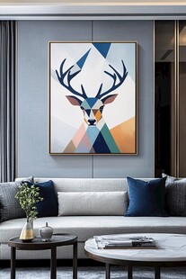 几何风鹿头装饰画客厅一角